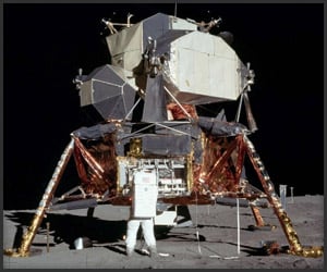 Full Scale Apollo Lander