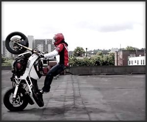 Streetbike Stunt Moves