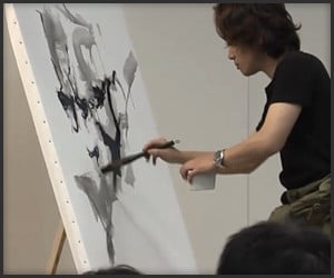 Yoji Shinkawa Paints Snake