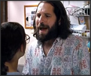 Our Idiot Brother (Trailer 2)