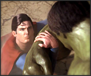 Superman vs. Hulk Fan Battle