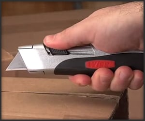 Auto-Retracting Utility Knife