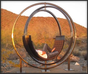 Etazi Lounge Chair
