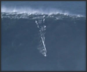 Nazaré Big Wave Surfing