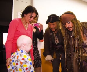 Jack Sparrow Visits a Kids’ Hospital