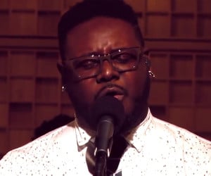 T-Pain: Officially Yours (Live)