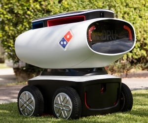 Domino’s Pizza Delivery Robot