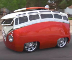 Cartoon VW Bus