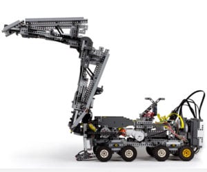 Bridge-building LEGO Robot