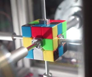 Rubik’s Solving Robot