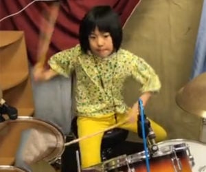Yoyoka Plays the Drums