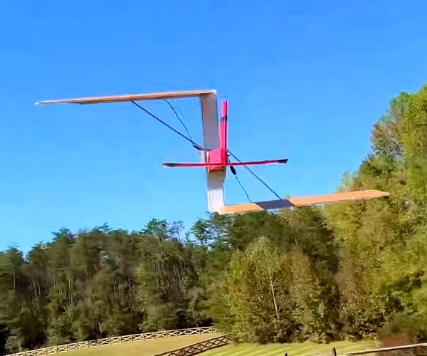 Flying an R/C Plane with Offset Wings