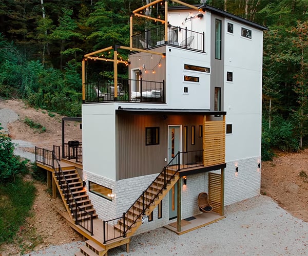 Block Tower 4-Story Cabin