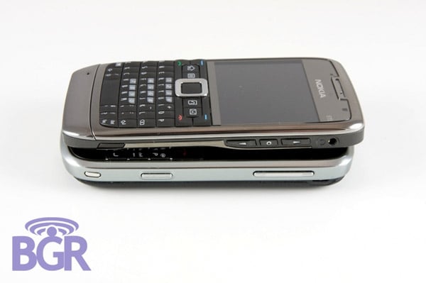 Nokia E71/Blackberry Bold