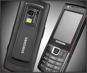 Samsung Lucido Cellphone