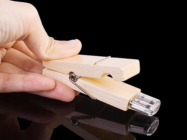 Wooden Clip USB Drive