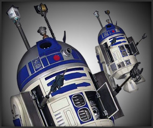 R2-D2 Deluxe Statue
