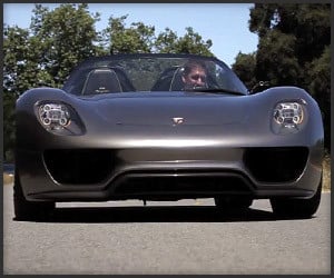 Porsche 918 Spider Hybrid (Video)
