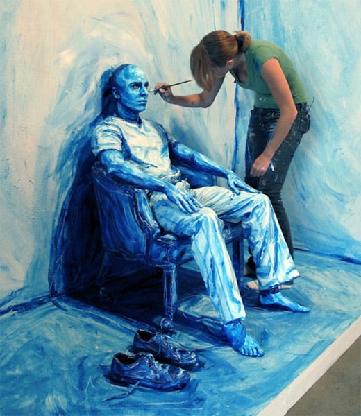 Hyper-real Body Painting