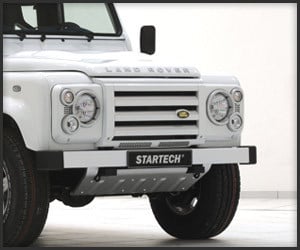 LR Defender Yachting Edition
