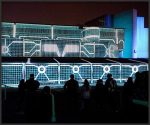 TRON: Legacy Projection Mapping