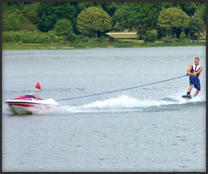 Skier-Controlled Tow Boat