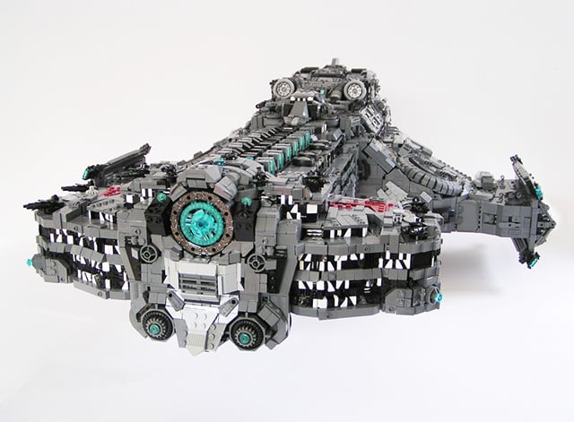 LEGO StarCraft Battlecruiser