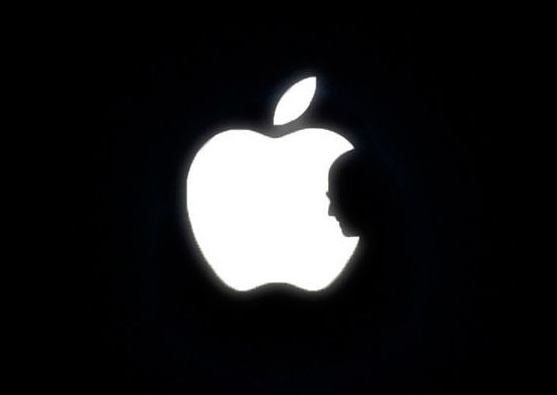 Steve Jobs Tribute MacBook