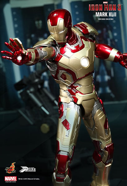 Hot Toys Iron Man Mk XLII