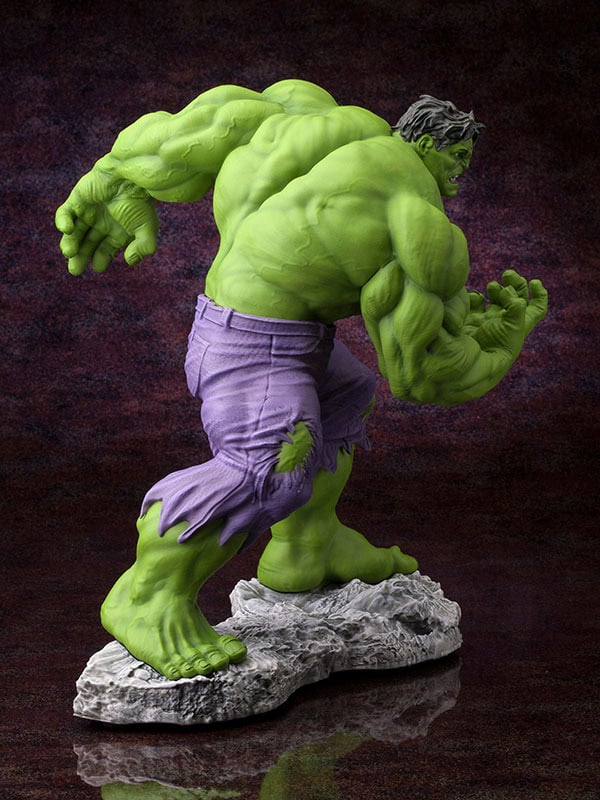 ARTFX Collectible Hulk Figure