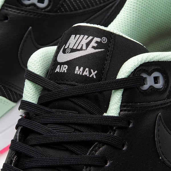 Nike Air Max 1 FB Yeezy