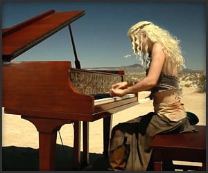 Cosplay Piano: Game of Thrones