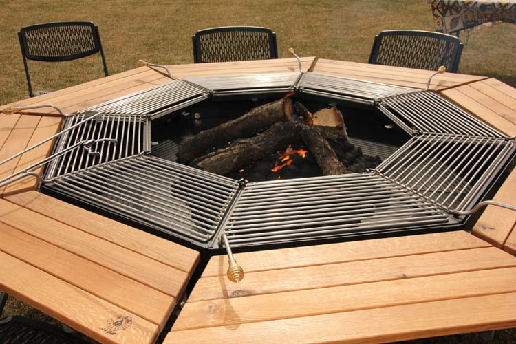 Jag Grill Table