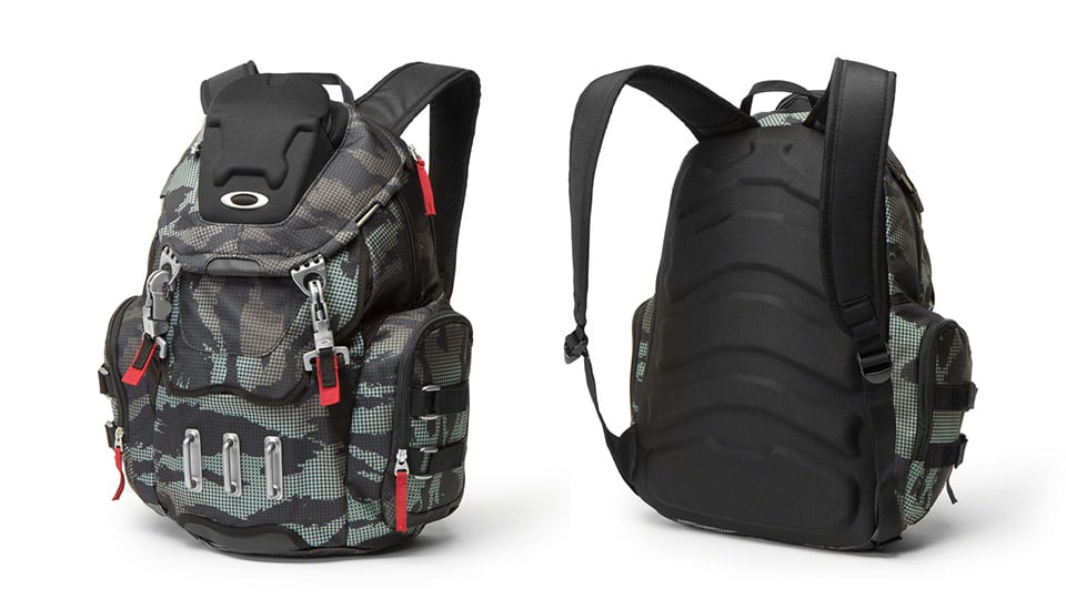 Oakley Bathroom Sink Backpack