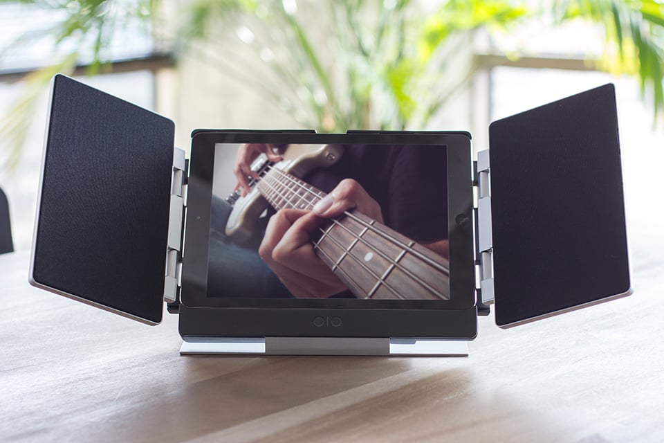 Amp iPad Air Speaker Case