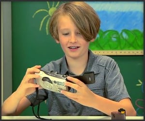 Kids React to Old Cameras
