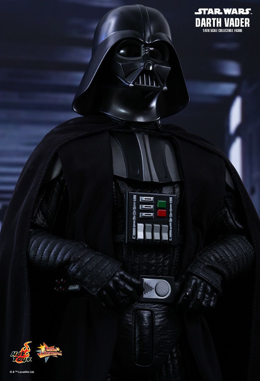Hot Toys Darth Vader 1:6 Scale