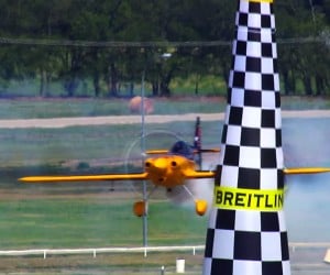 Red Bull Air Race: Pylon Hits