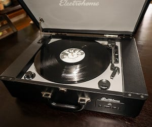 Archer Suitcase Record Player