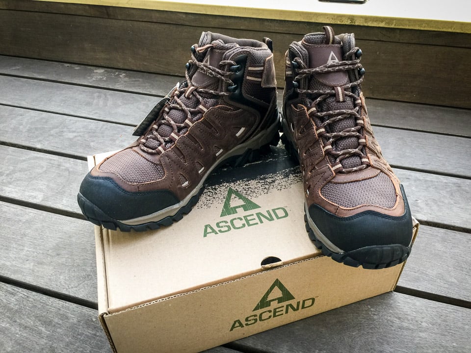 Ascend Traverse Hiking Boots