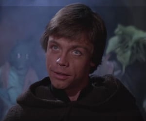 Is Luke Evil in the Force Awakens?