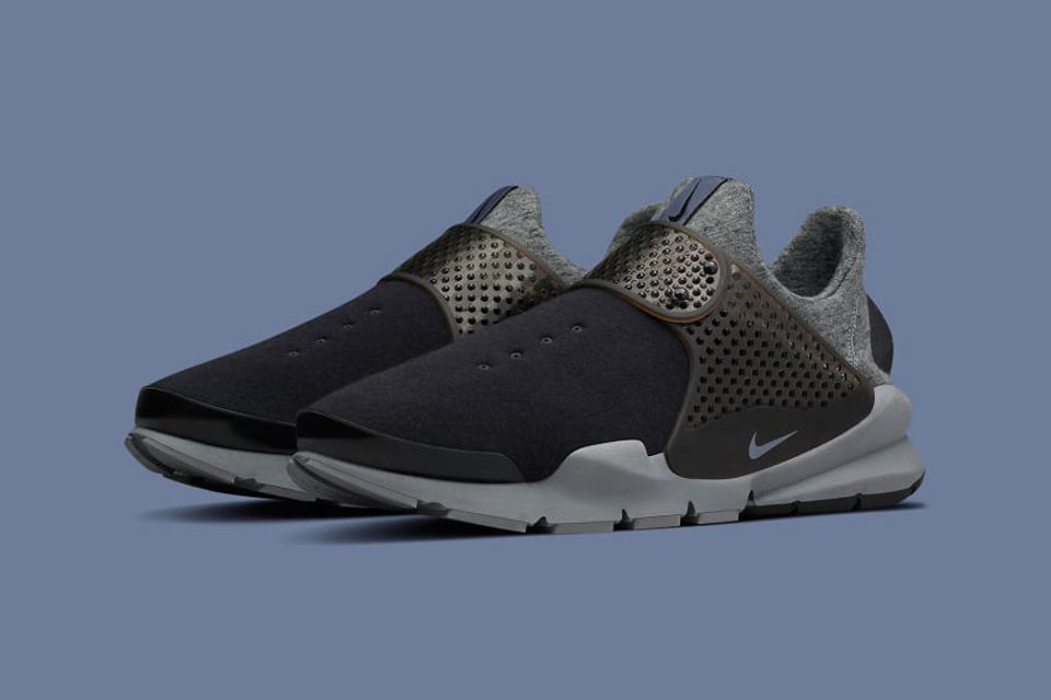 Nike Tech Fleece Sock Dart