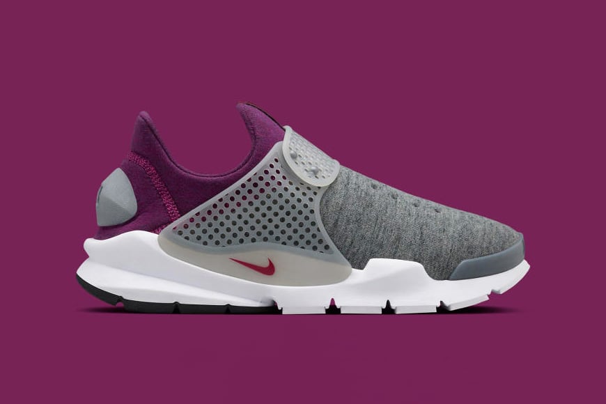 Nike Tech Fleece Sock Dart