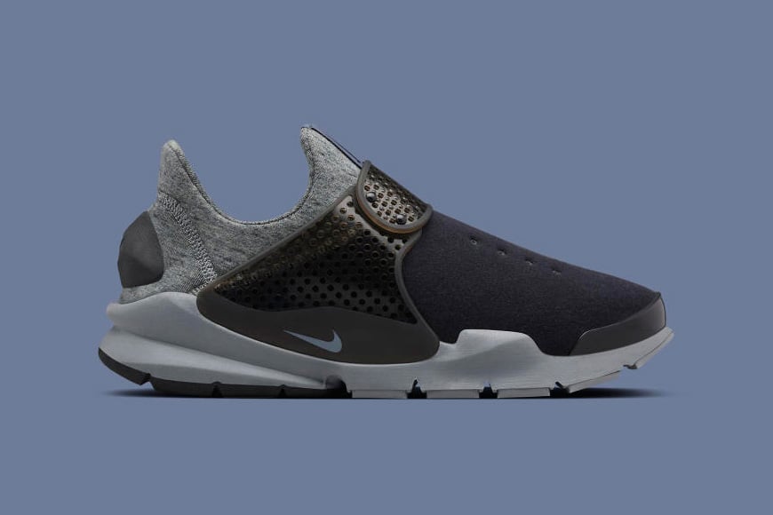 Nike Tech Fleece Sock Dart