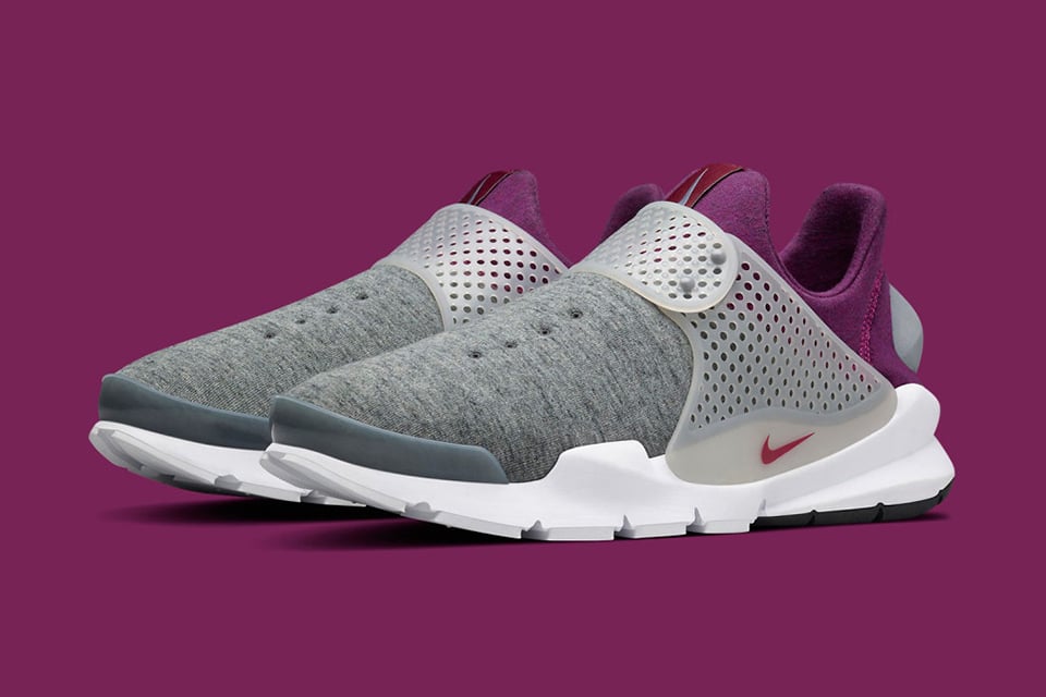 Nike Tech Fleece Sock Dart