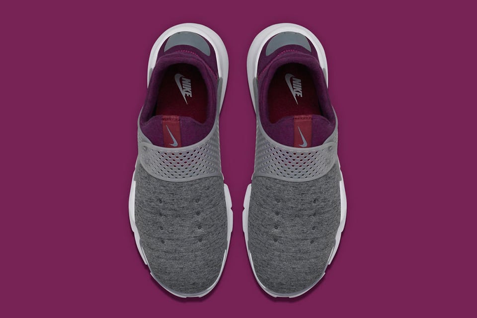 Nike Tech Fleece Sock Dart