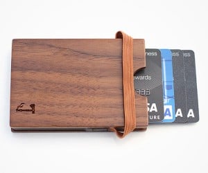 Deal: Slim Timber Wood Wallet