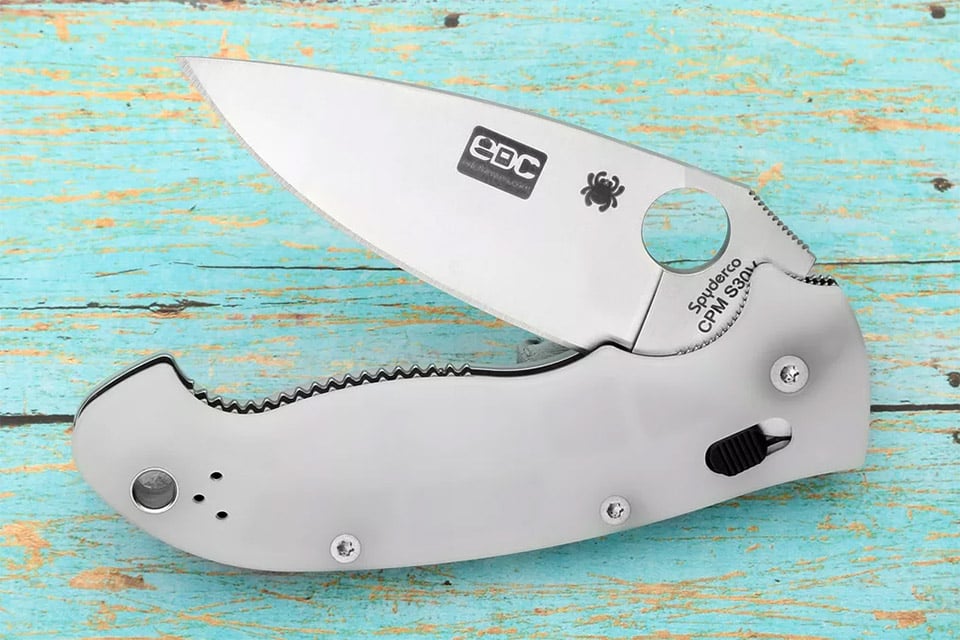 Spyderco Manix 2XL Glow in the Dark