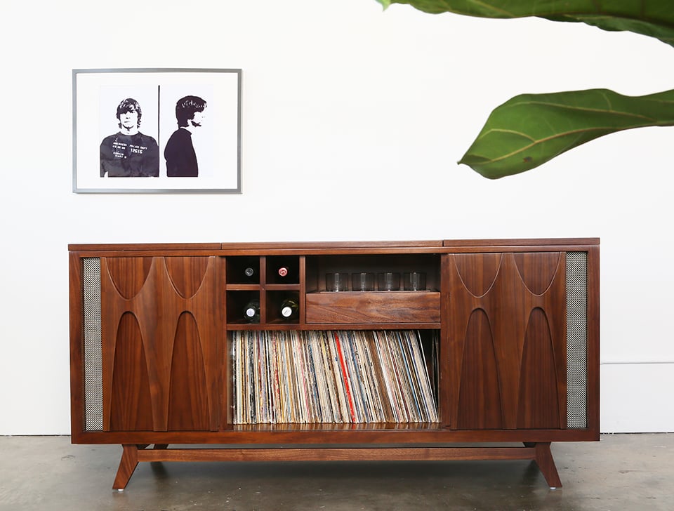 Luno EGB2 Record Console & Bar