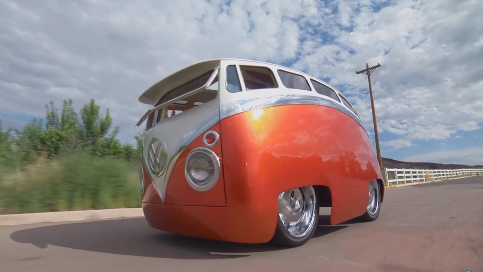 Cartoon VW Bus